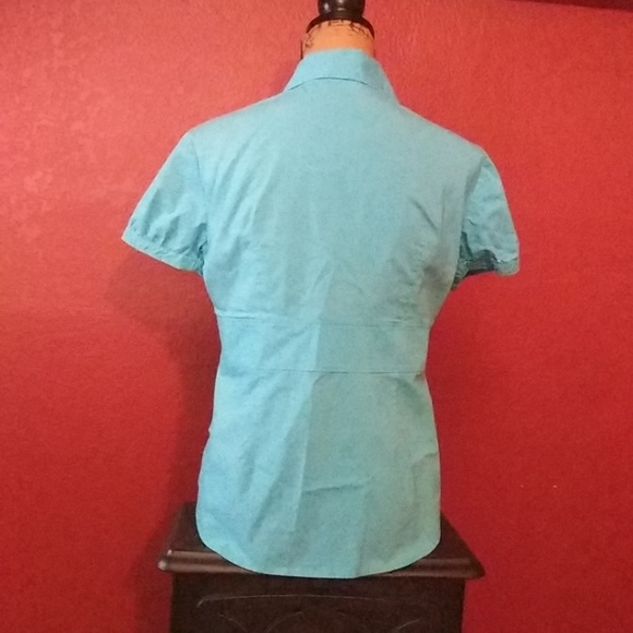 Button front fitted shirt. - Picture 2 of 4